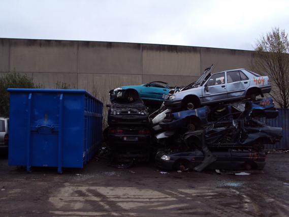 Metaalwerken, Recyclage, Oude metalen, Recuperatie oud ijzer, Recuperatie oude metalen, Ophaling autowrakken, Containers ophalen, Containers plaatsen, Metaalverwerking, Afvalmetalen in Tielt, West-Vlaanderen