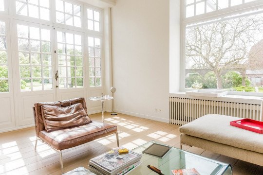 Binnenschilderwerken, Buitenschilderwerken, Raamdecoratie, Zonweringssystemen, Muurbekleding , Behangwerken, Vloerbekleding, Interieurontwerp, Lakken van binnendeuren, Lakken van meubelen in Zwevezele (Wingene), West-Vlaanderen