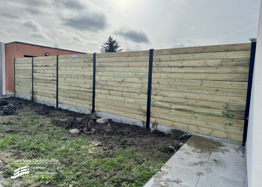 Houten afsluiting laten plaatsen Zottegem, Oost-Vlaanderen