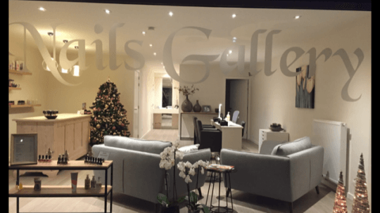 Nagelverzorging, Verzorgen van nagels, Nailstyling, Manicure voor nagels, Manicure voor handen, Plakken van kunstnagels, Nails Gallery in Kontich, Antwerpen