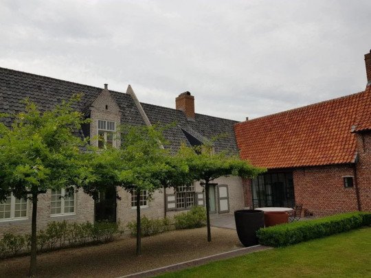 Keramische dakpannen Eeklo, Oost-Vlaanderen