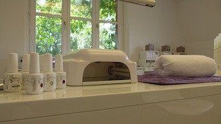 Pedicure, Waxen, Definitief ontharen laser, Anti schimmel nagelbehandeling, Manicure, Gelaatsverzorging, Lichaamsverzorging, Make-up , Workshop, Schoonheidsinstituut in Mol, Antwerpen