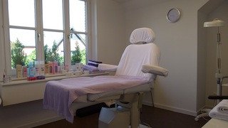 Pedicure, Waxen, Definitief ontharen laser, Anti schimmel nagelbehandeling, Manicure, Gelaatsverzorging, Lichaamsverzorging, Make-up , Workshop, Schoonheidsinstituut in Mol, Antwerpen