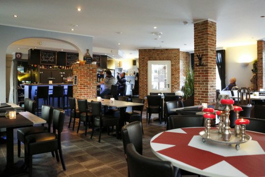 Brasserie, Restaurant, Restaurant met zonneterras, Belgische keuken, Franse keuken, Seizoensgebonden suggesties in Nijlen, Antwerpen