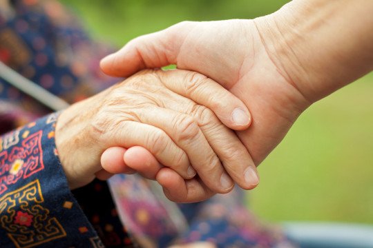 Thuisverpleging, Verpleging aan huis, Verpleegkundige, Wondzorg, Toiletzorg, Diabeteszorg, Palliatieve opvolging, Hygiënische verzorging, Inspuitingen, Thuiszorg in Oostnieuwkerke, West-Vlaanderen