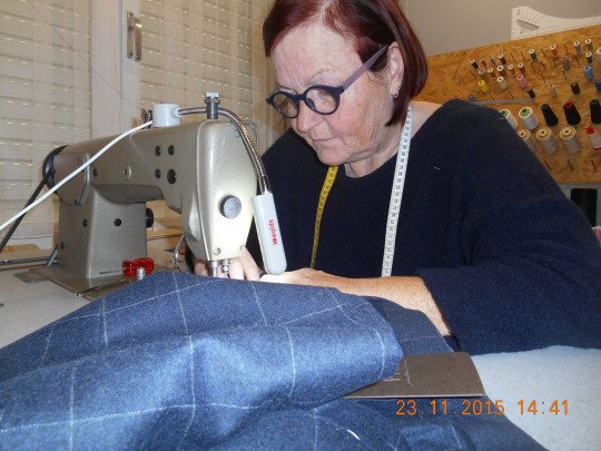 Retouches, Kleding herstel, Kledijherstellingen, Kledij verstellen in Rollegem