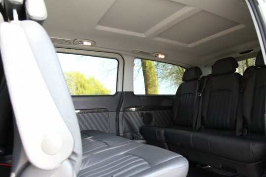 Personenvervoer, VIP vervoer, Zakenvervoer, Chauffeursdiensten, Shuttlediensten, Luchthavenvervoer, Airportservice, Ceremoniewagens in Nederokkerzeel, Vlaams-Brabant