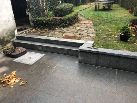 Vochtbehandeling, Opstijgend vocht, Kelderdichting, Aanleg terras, Vloerlegger, Totaalrenovatie, Bouwbedrijf, Verbouwingen, Dakisolatie, Betonwerken en metselwerken in Sint-Eloois-Winkel, West-Vlaanderen