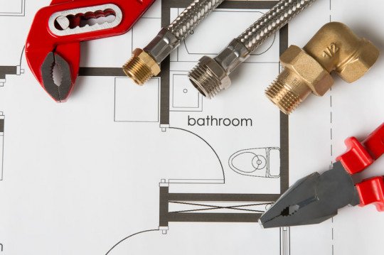 Karweiwerken, Kluswerken, Klusjesdienst, Dakwerken, Dakreiniging, Gevelreinging, Badkamerrenovatie, Kleine renovatiewerken in Grimbergen, Vlaams-Brabant