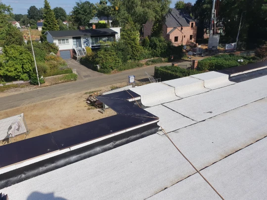 Platte daken vervangen Houthalen-Helchteren, Limburg
