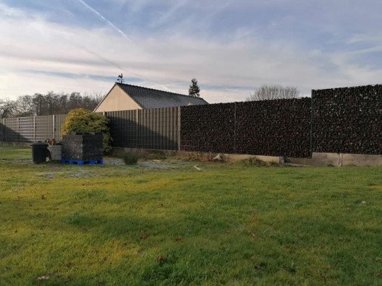 Plaatsing metalen poort Lummen, Limburg