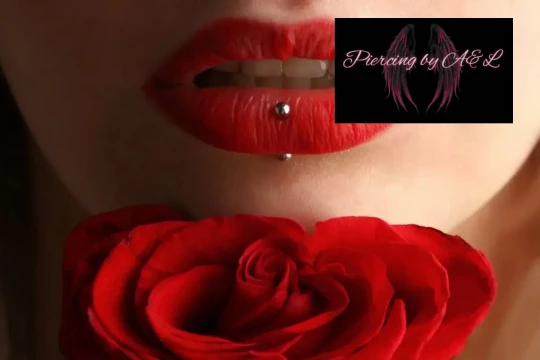 Piercingstudio Lombardsijde, West-Vlaanderen