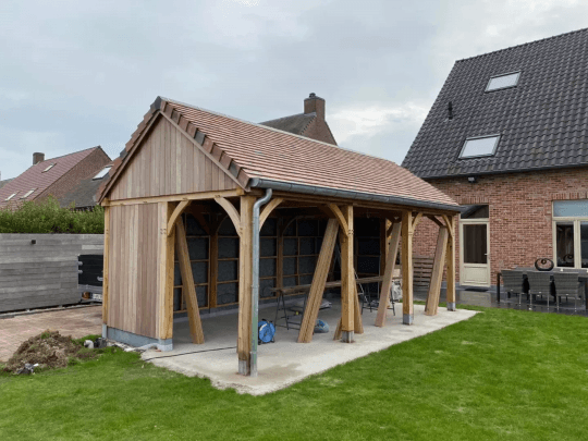 Dakrenovatie Izegem, West-Vlaanderen