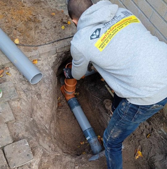 Professionele rioleringswerken Sint-Michiels (Brugge), West-Vlaanderen