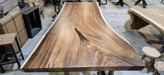 Massieve eiken tafel Oudenaarde, Oost-Vlaanderen