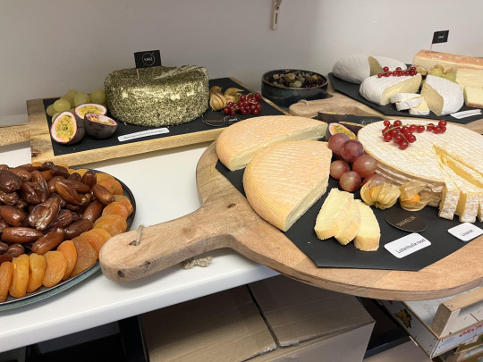 Kaaswinkel in de buurt Maldegem, Oost-Vlaanderen