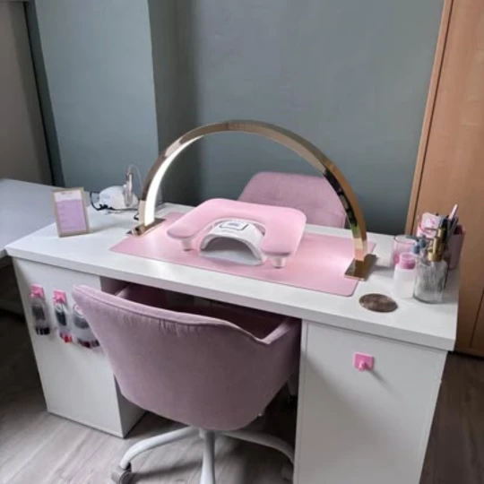 Nagelsalon in de buurt Ekeren, Antwerpen